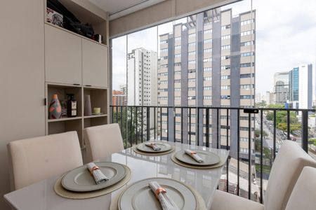 Studio à venda com 26m², 1 quarto e sem vaga Studio à venda com 26m², 1 quarto e sem vagaSacada