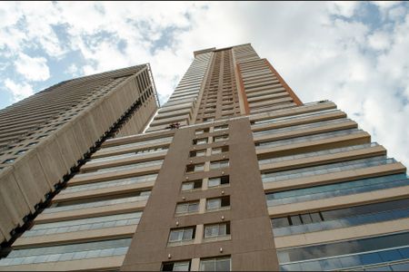 Apartamento para alugar com 160m², 3 quartos e 3 vagasFachada