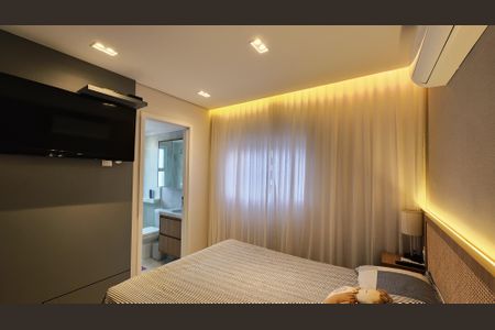 Apartamento à venda com 152m², 4 quartos e 2 vagas Apartamento à venda com 152m², 4 quartos e 2 vagasSuíte 3