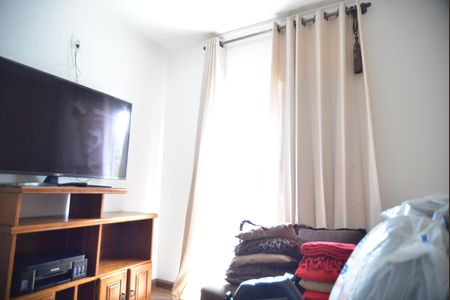 Apartamento à venda com 75m², 3 quartos e 2 vagasQuarto 2