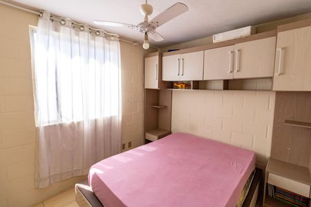 Quarto 2 de apartamento para alugar com 2 quartos, 47m² em Vila Nova, Porto Alegre