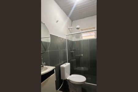 Banheiro de casa para alugar com 1 quarto, 45m² em Vila Nova, Mesquita