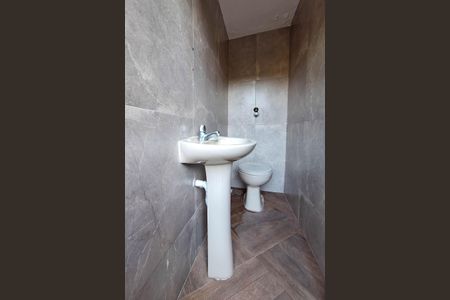 Casa de condomínio para alugar com 326m², 3 quartos e 3 vagaslavabo 2