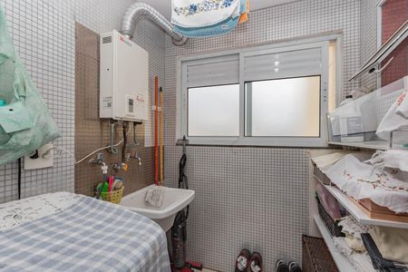 Apartamento à venda com 74m², 3 quartos e 2 vagasÁrea de Serviço