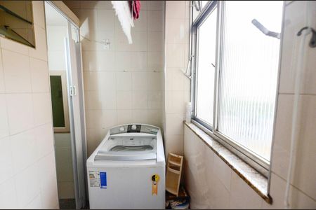 Apartamento à venda com 72m², 2 quartos e 1 vagaÁrea de Serviço