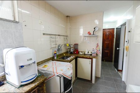 Apartamento à venda com 72m², 2 quartos e 1 vagaCozinha