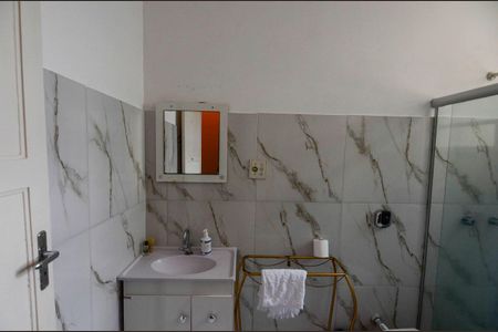 Apartamento à venda com 72m², 2 quartos e 1 vagaBanheiro Social