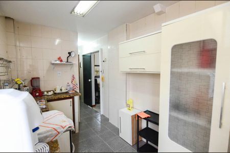 Apartamento à venda com 72m², 2 quartos e 1 vagaCozinha