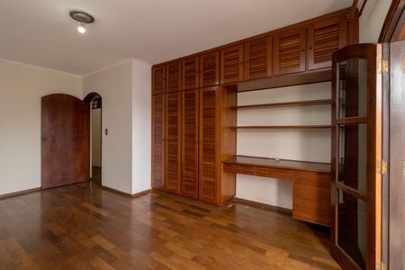 Casa para alugar com 200m², 4 quartos e 3 vagasQuarto 1