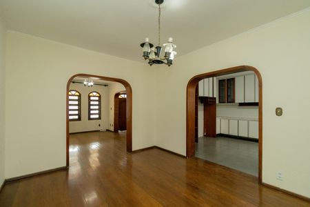 Casa para alugar com 200m², 4 quartos e 3 vagasSala de Jantar