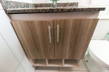 Casa de condomínio à venda com 57m², 2 quartos e 1 vagaBanheiro da Suíte 1