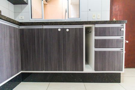 Casa de condomínio à venda com 57m², 2 quartos e 1 vagaCozinha