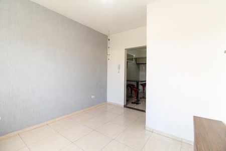 Sala de casa de condomínio para alugar com 2 quartos, 57m² em Parada Xv de Novembro, São Paulo
