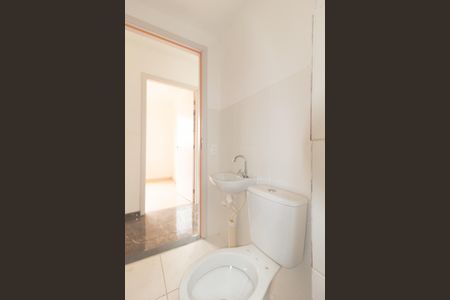 Apartamento para alugar com 48m², 2 quartos e sem vagaBanheiro