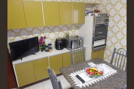 Apartamento à venda com 110m², 3 quartos e 1 vagaCozinha
