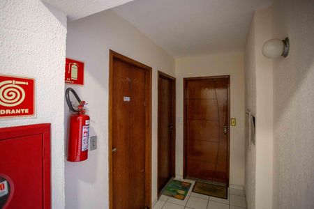 Apartamento à venda com 52m², 2 quartos e 1 vagaHall de entrada