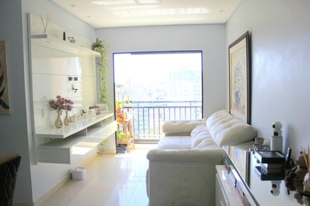 Apartamento à venda com 68m², 3 quartos e 1 vagaSala