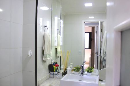 Apartamento à venda com 68m², 3 quartos e 1 vagaBanheiro 