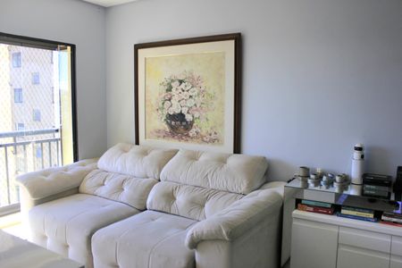 Sala  de apartamento à venda com 3 quartos, 68m² em Portal dos Gramados, Guarulhos