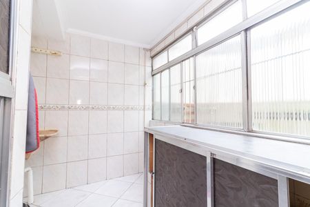Apartamento para alugar com 68m², 2 quartos e 1 vagaÁrea de Serviço