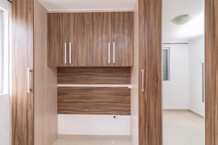Apartamento para alugar com 68m², 2 quartos e 1 vagaQuarto 2