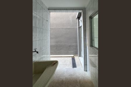 Casa para alugar com 156m², 2 quartos e 1 vagaÁrea de Serviço