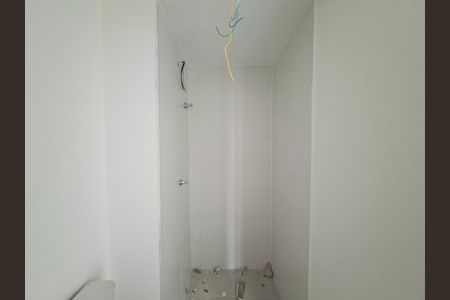 Banheiro de kitnet/studio à venda com 1 quarto, 25m² em Vila Olímpia, São Paulo