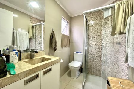 Casa à venda com 150m², 3 quartos e 1 vagaBanheiro da Suíte 2