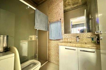 Casa à venda com 150m², 3 quartos e 1 vagaBanheiro da Suíte 1