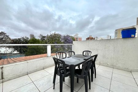 Casa à venda com 150m², 3 quartos e 1 vagaÁrea externa