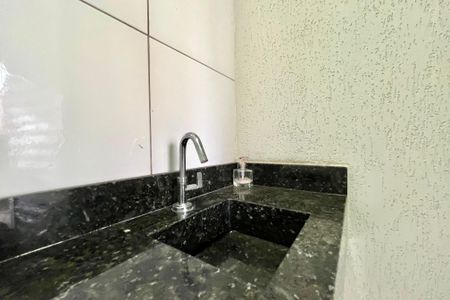 Casa à venda com 150m², 3 quartos e 1 vagaBanheiro de Serviço