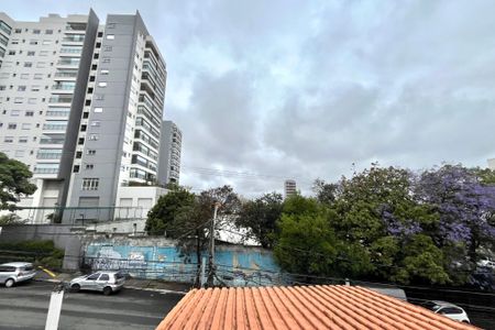 Casa à venda com 150m², 3 quartos e 1 vagaVista