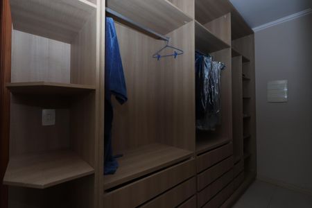 Casa para alugar com 360m², 3 quartos e sem vagaCloset da Suíte 