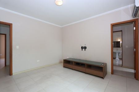 Casa para alugar com 360m², 3 quartos e sem vagaSuíte