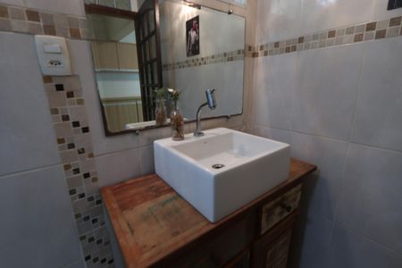 Casa para alugar com 360m², 3 quartos e sem vagaBanheiro Social