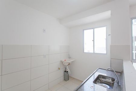 Apartamento para alugar com 45m², 2 quartos e 1 vaga Apartamento para alugar com 45m², 2 quartos e 1 vagaCozinha e Área de Serviço