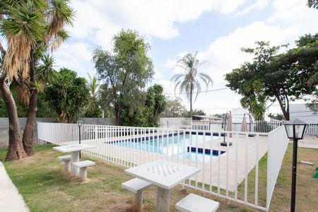 Apartamento para alugar com 45m², 2 quartos e 1 vaga Apartamento para alugar com 45m², 2 quartos e 1 vagaÁrea comum - Piscina