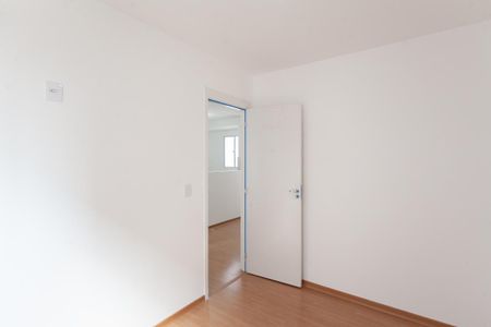 Quarto 2 de apartamento para alugar com 2 quartos, 45m² em Trevo, Belo Horizonte