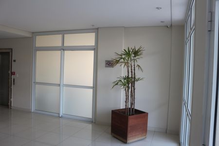 Apartamento à venda com 144m², 3 quartos e 2 vagasHall social