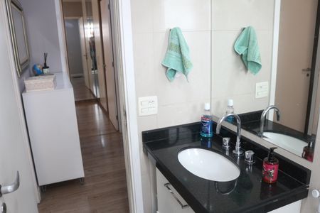 Apartamento à venda com 144m², 3 quartos e 2 vagasBanheiro Social