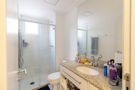 Apartamento à venda com 82m², 3 quartos e 2 vagasBanheiro da Suíte