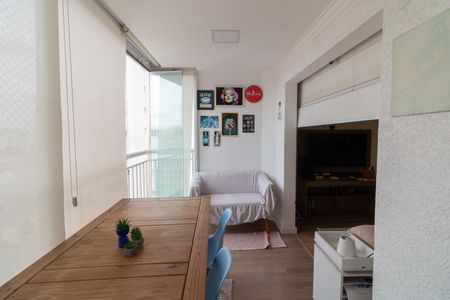 Apartamento à venda com 82m², 3 quartos e 2 vagasVaranda gourmet