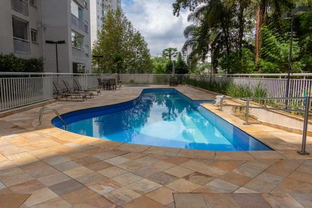 Apartamento à venda com 82m², 3 quartos e 2 vagasÁrea comum - Piscina