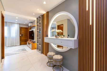 Casa à venda com 180m², 3 quartos e 3 vagasCorredor do Térreo