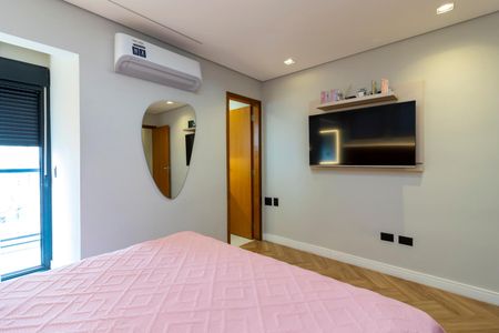 Casa à venda com 180m², 3 quartos e 3 vagasSuíte 1