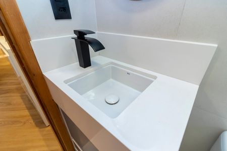 Casa à venda com 180m², 3 quartos e 3 vagasBanheiro da Suíte 2