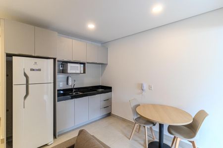 Apartamento para alugar com 38m², 1 quarto e sem vaga Apartamento para alugar com 38m², 1 quarto e sem vagaCozinha