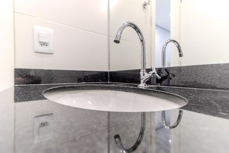 Apartamento para alugar com 38m², 1 quarto e sem vaga Apartamento para alugar com 38m², 1 quarto e sem vagaBanheiro Social