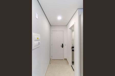 Apartamento para alugar com 38m², 1 quarto e sem vaga Apartamento para alugar com 38m², 1 quarto e sem vagaEntrada