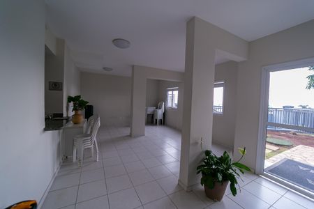 Apartamento à venda com 65m², 2 quartos e 1 vaga Apartamento à venda com 65m², 2 quartos e 1 vagaÁrea comum - Salão de festas